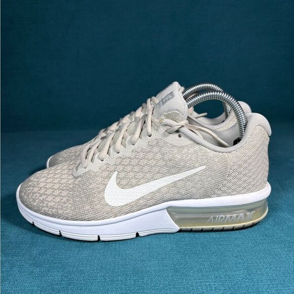 Size 8 - Women’s Nike Air Max sequent 2 gray shoes - Picture 1 of 9